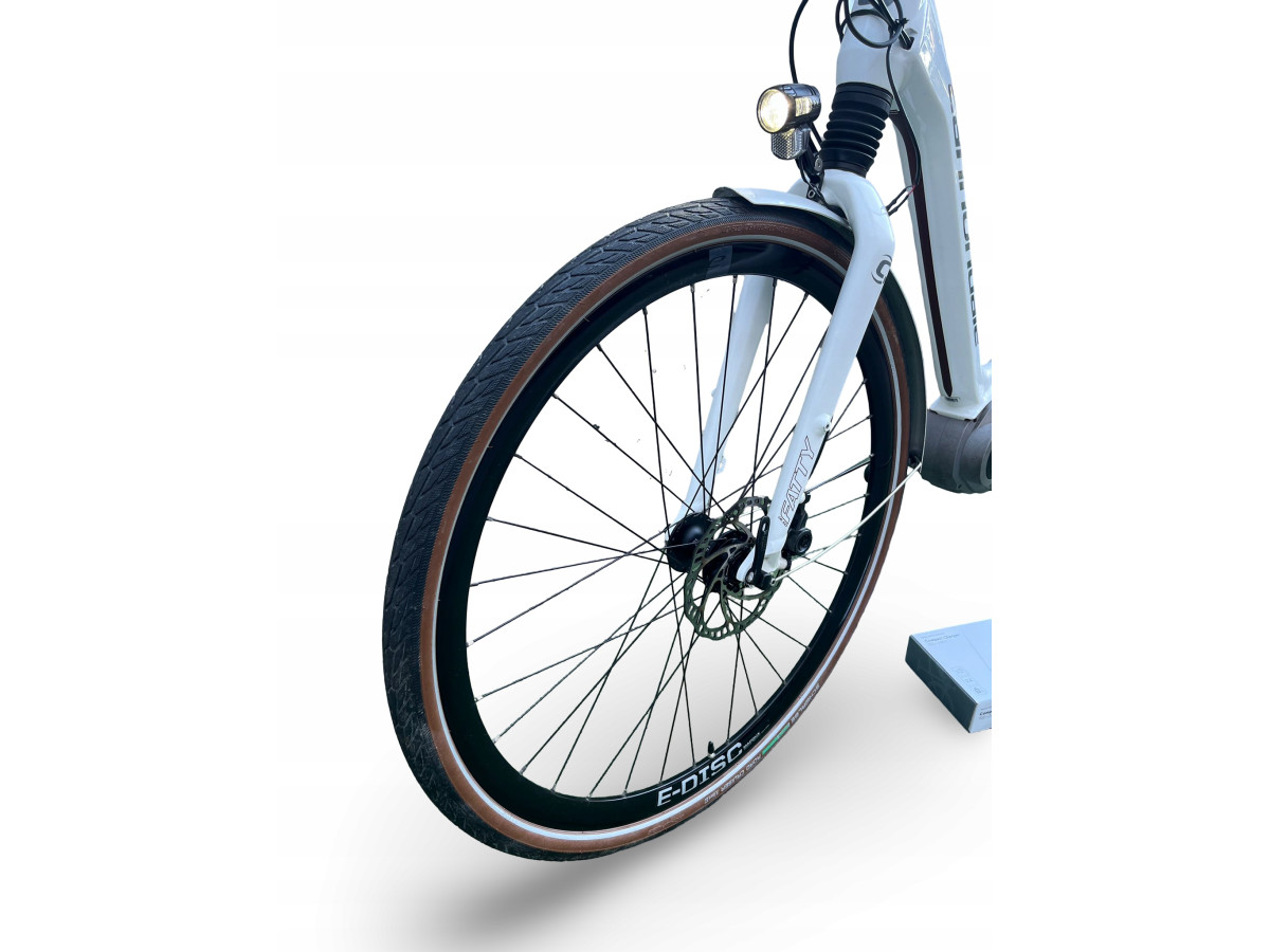 ROWER ELEKTRYCZNY CANNONDALE MAVARO RAMA 47CM BOSCH 500WH SHIMANO DEORE