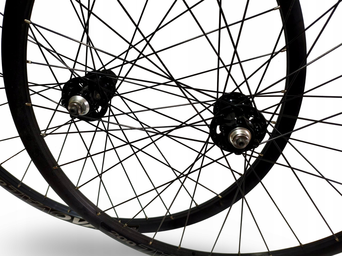 KOMPLET KÓŁ ROWEROWYCH OVAL 200 27,5" ETRTO 584X21 TARCZA 6-ŚRUB QR9