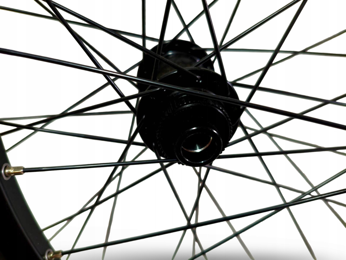 KOMPLET KÓŁ ROWEROWYCH SUN RINGLE INFERNO 27,5 ETRTO 584X20 OSIE QR/15 CL