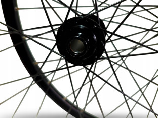 KOMPLET KÓŁ ROWEROWYCH SUN RINGLE INFERNO 27,5 ETRTO 584X20 OSIE QR/15 CL