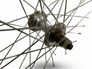 KOŁO ROWEROWE PRZEDNIE FUJI 20" V-BRAKE OŚ 10MM SREBRNE