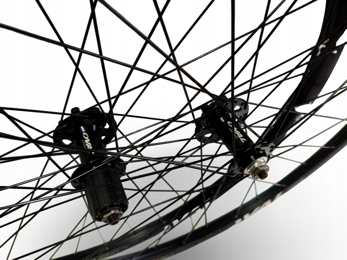 KOMPLET KÓŁ ROWEROWYCH OVAL 200 27,5 ETRTO 584-21 TARCZA 6-ŚRUB OŚ QR 9MM