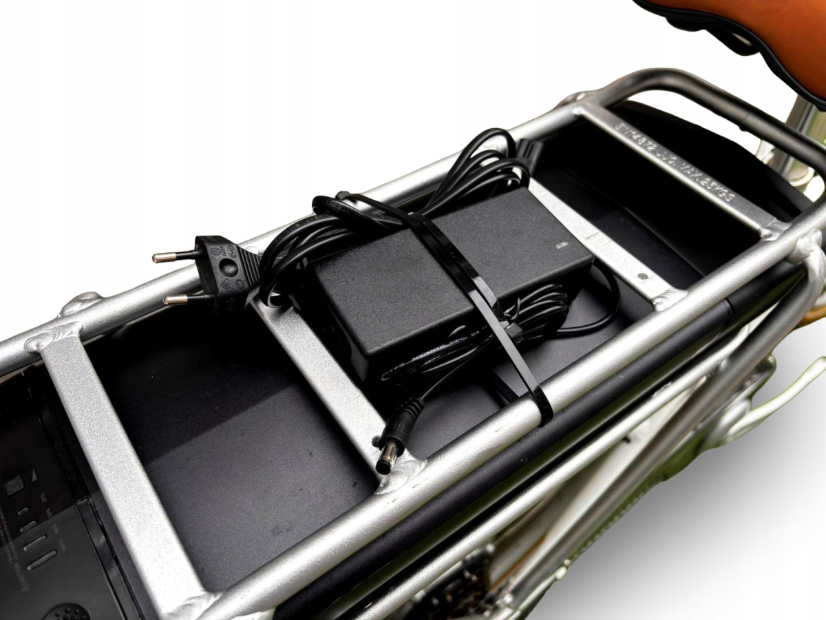 ROWER ELEKTRYCZNY MIEJSKI ZENITH CLASSIC RAMA 44CM KOŁA 26" SILNIK BAFANG