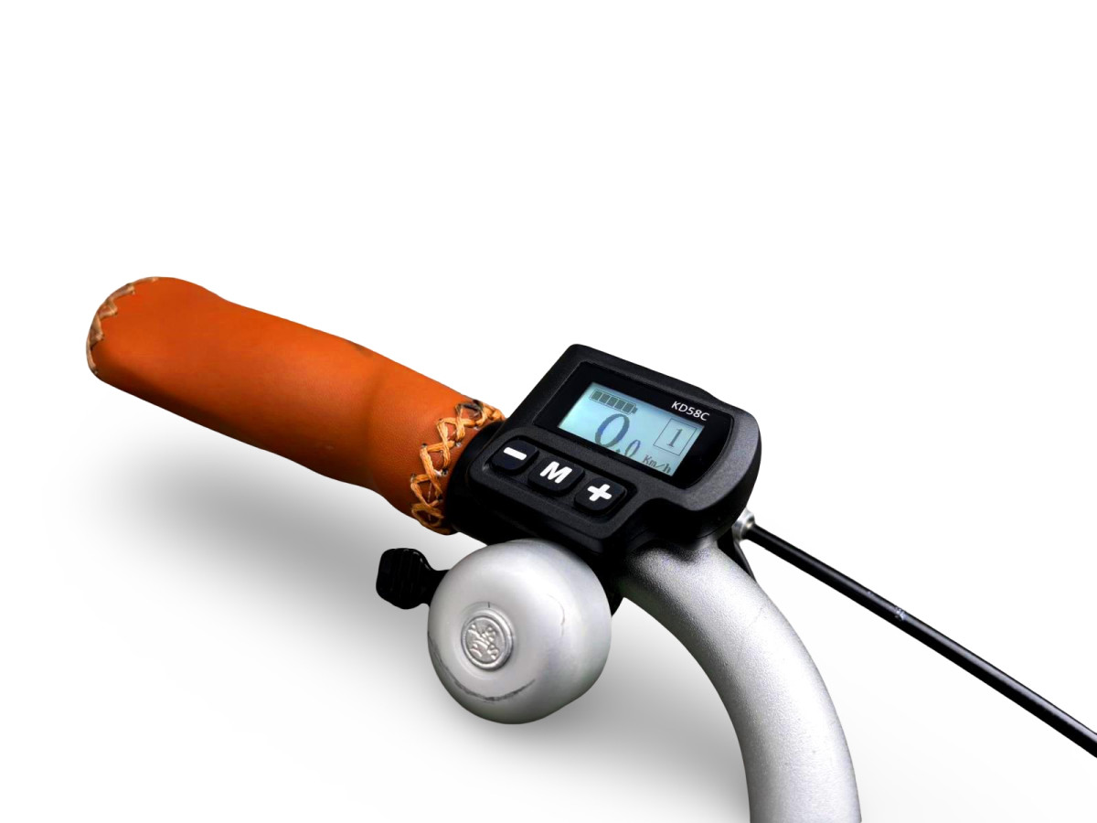 ROWER ELEKTRYCZNY MIEJSKI ZENITH CLASSIC RAMA 44CM KOŁA 26" SILNIK BAFANG