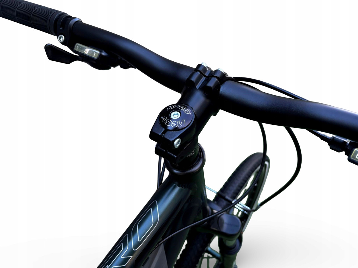 ROWER CROSSOWY LAZARO LRO PERFORMANCE RAMA 17" KOŁA 28" ACERA 3X8 SRSUNTOUR