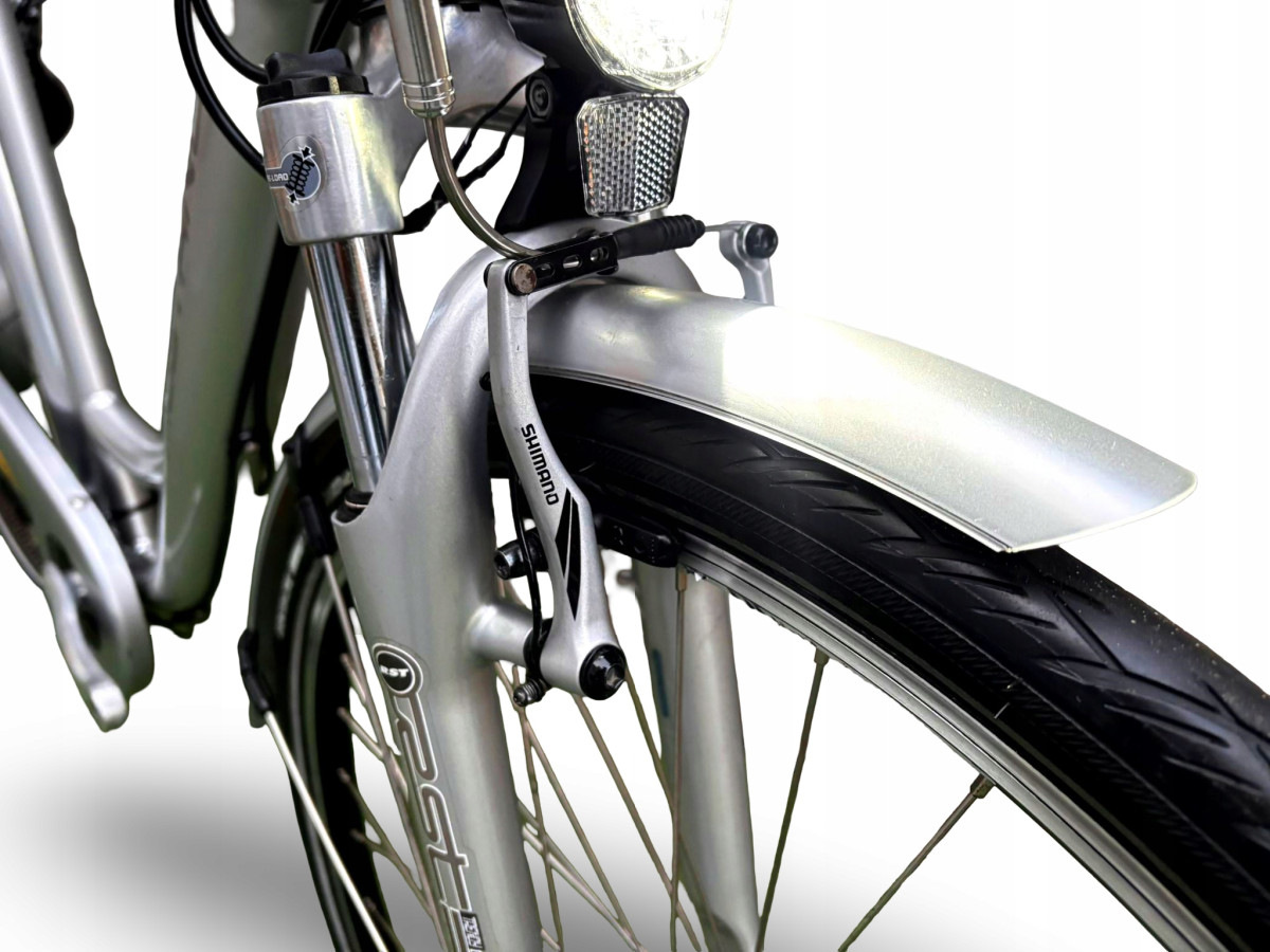 ROWER ELEKTRYCZNY DAMKA MUSTANG RAMA 48CM KOŁA 28" BIONX PRZEBIEG 4873KM