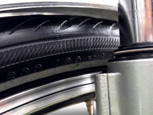 ROWER ELEKTRYCZNY DAMKA MUSTANG RAMA 48CM KOŁA 28" BIONX PRZEBIEG 4873KM