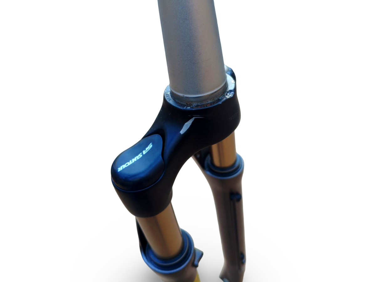 AMORTYZATOR SR SUNTOUR NCX E RL AIR KOŁO 28" SKOK 63CM QLOCK 15 POWIETRZNY