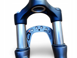 AMORTYZATOR SR SUNTOUR NCX E RL AIR KOŁO 28" SKOK 63CM QLOCK 15 POWIETRZNY