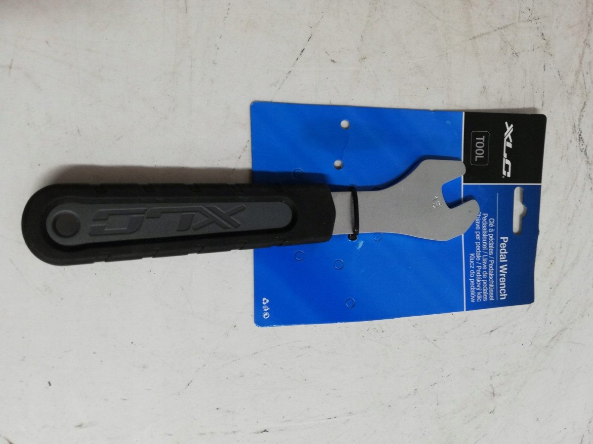 KLUCZ DO MONTAŻU/DEMONTAŻU PEDAŁÓW ROWEROWYCH XLC TO-S18 15MM