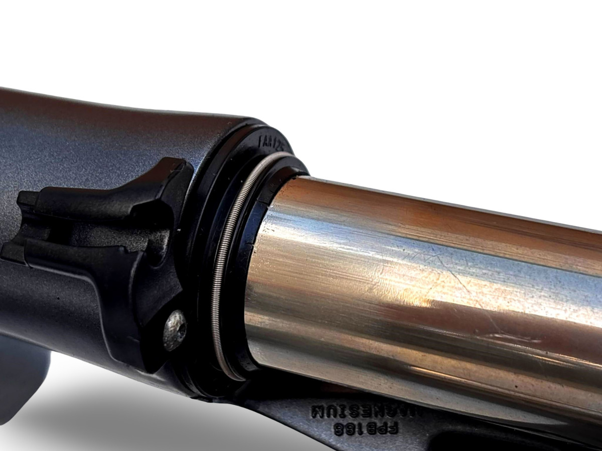 AMORTYZATOR ROWEROWY SR SUNTOUR NCX 26" SKOK 55MM QR 9MM BLOKADA