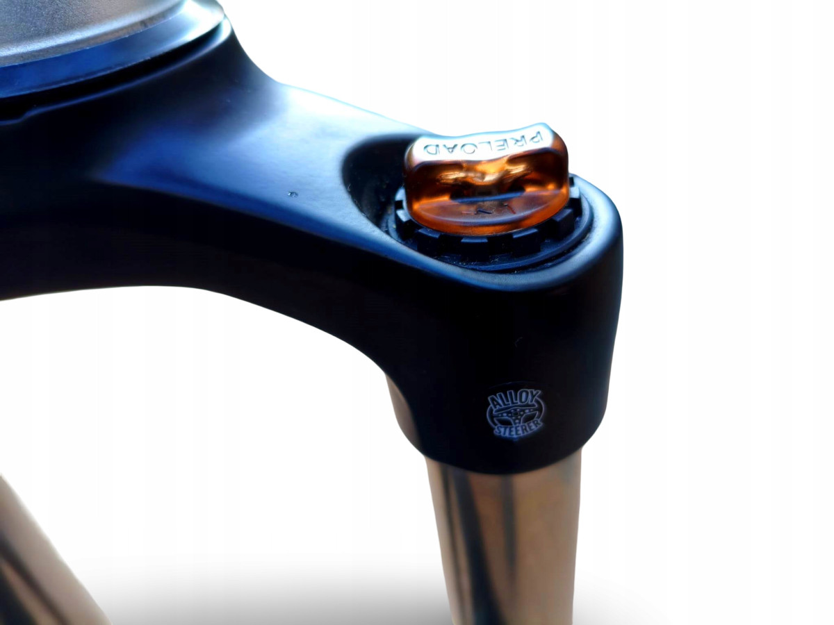 AMORTYZATOR ROWEROWY SR SUNTOUR XCR 32 27,5" TAPERED BLOKADA REMOTE QR9MM