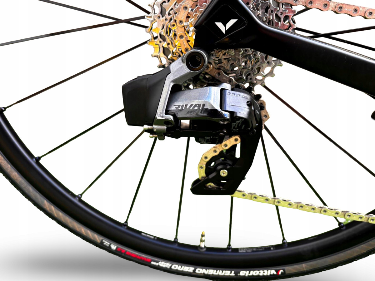 ROWER SZOSOWY VOTEC VRC PRO RAMA 55CM KOŁO 28" SRAM RIVAL 2X12 CARBON