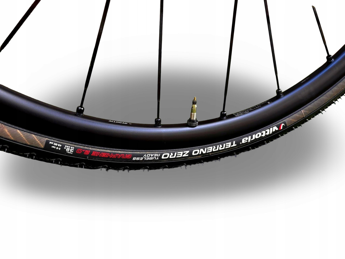 ROWER SZOSOWY VOTEC VRC PRO RAMA 55CM KOŁO 28" SRAM RIVAL 2X12 CARBON