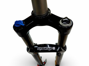 AMORTYZATOR ROWEROWY SR SUNTOUR XCR 32 27,5" BOOST 15X110 POWIETRZNY