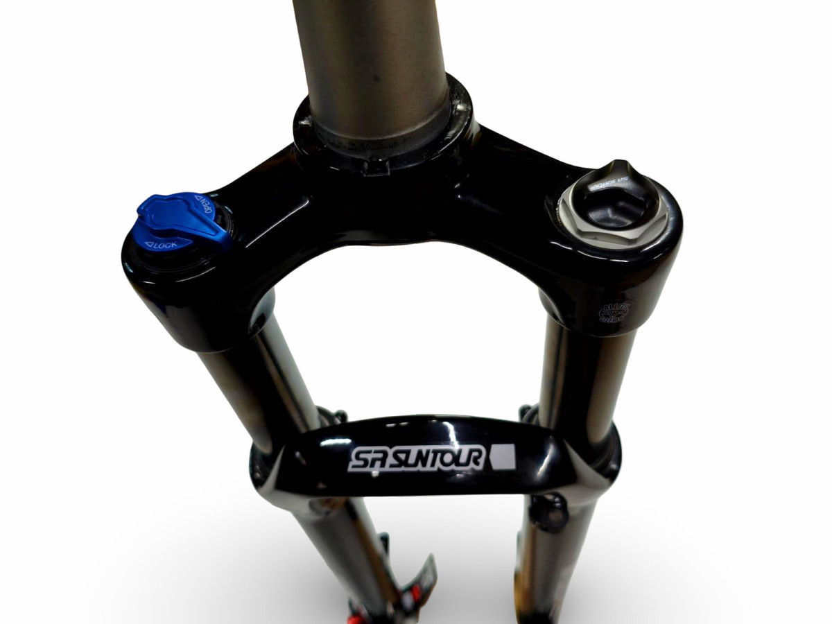 AMORTYZATOR ROWEROWY SR SUNTOUR XCR 32 27,5" BOOST 15X110 POWIETRZNY