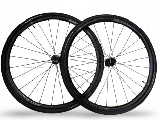 KOŁA ROWEROWE KOMPLET MICHE ROZMIAR 28" TARCZE CENTERLOCK OSIE 12MM