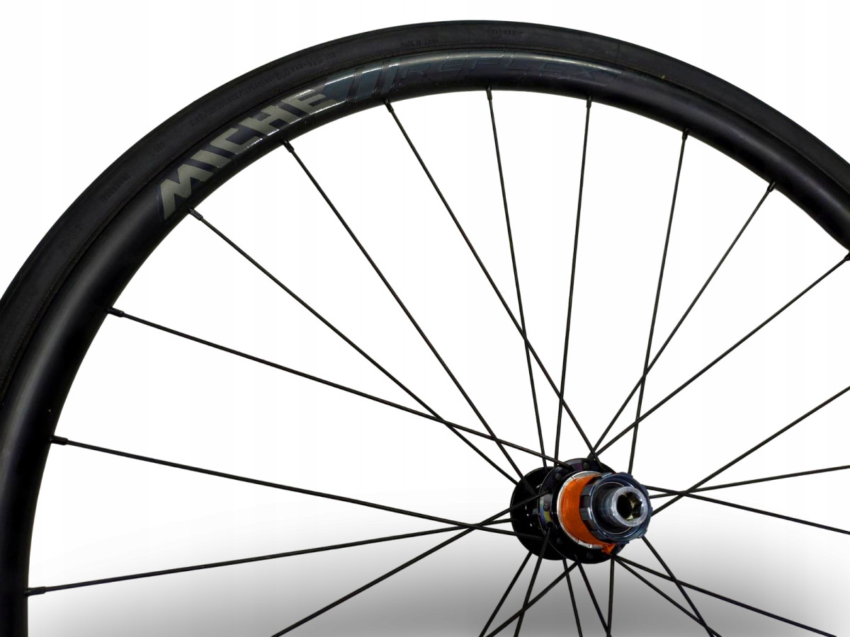 KOŁA ROWEROWE KOMPLET MICHE ROZMIAR 28" TARCZE CENTERLOCK OSIE 12MM