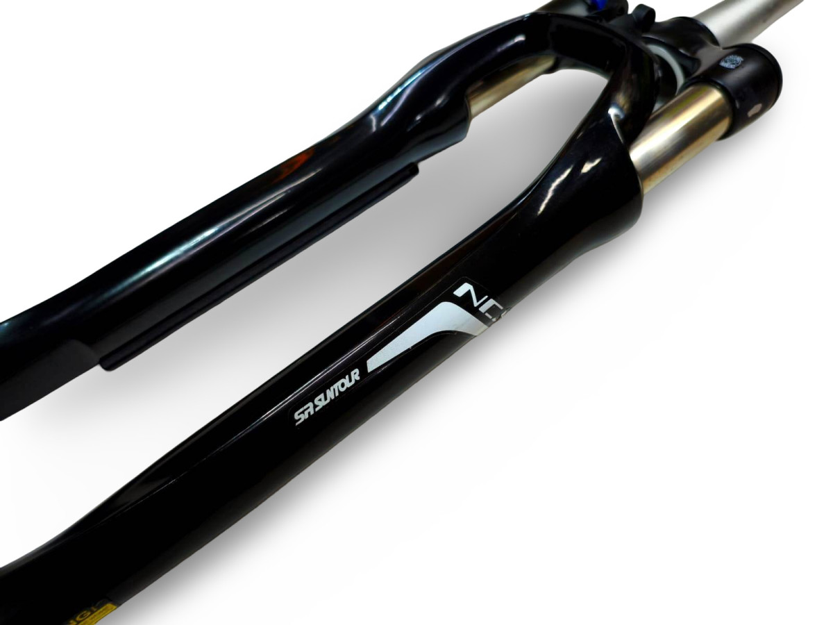 AMORTYZATOR ROWEROWY TREKKING SR SUNTOUR NCX M9 KOŁO 28" QR9MM TAPERED