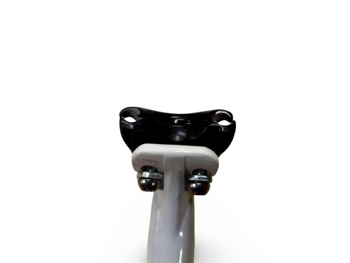 SZTYCA ROWEROWA SZOSA/MTB FUJI 27,2MM DŁUGOŚĆ 300MM WAGA 280G BIAŁA