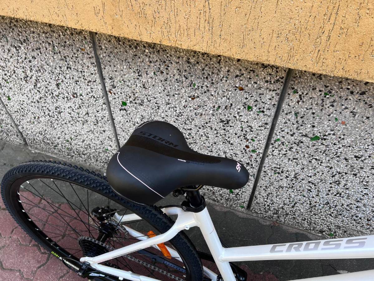 DAMSKI ROWER CROSSOWY STORM CROSS AERO 4.0 28" (M) SHIMANO ACERA HYDRAULIKA