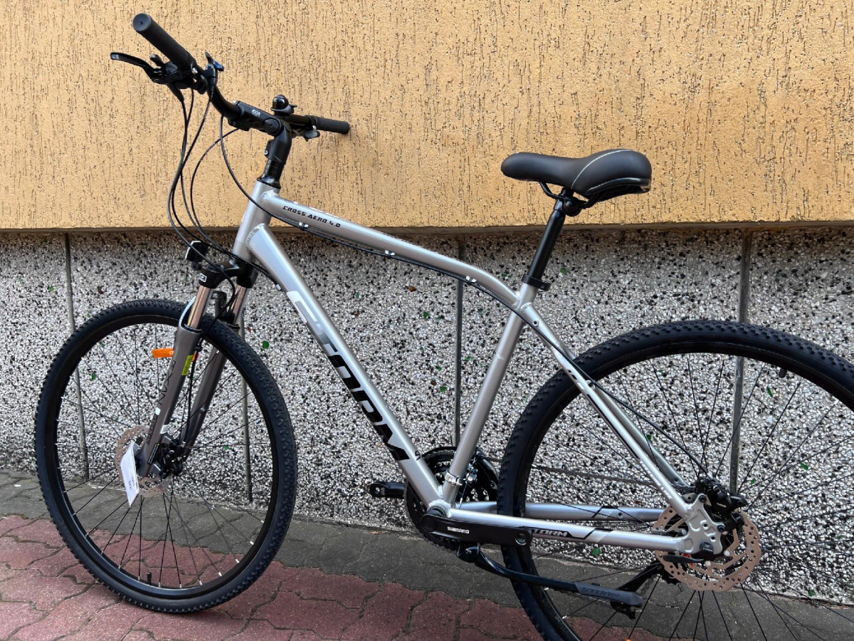 ROWER CROSSOWY STORM CROSS AERO 4.0 28 (L) SHIMANOACERA HYDRAULIKA