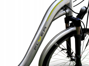 ROWER ELEKTRYCZNY FLYER RAMA 50CM KOŁA 26 SHIMANO NEXUS 8S BATERIA 540WH