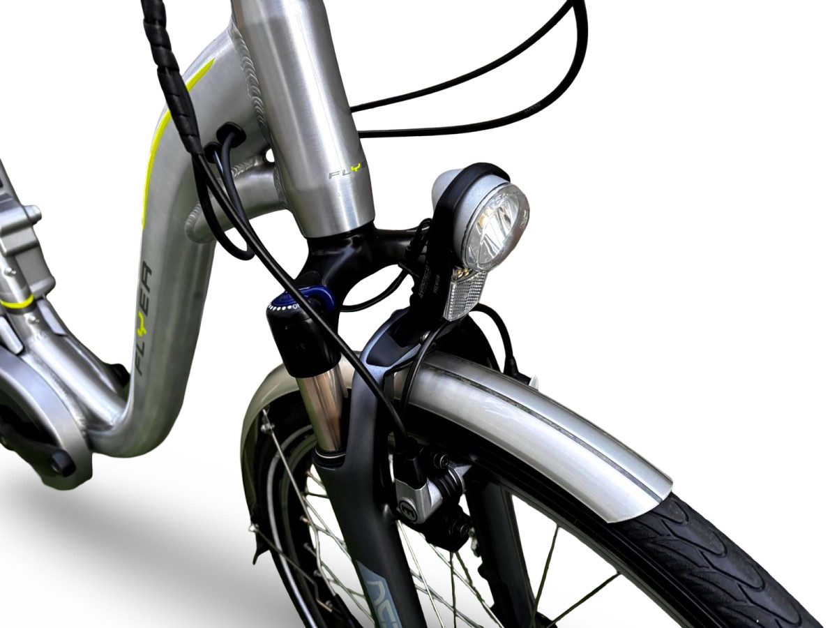 ROWER ELEKTRYCZNY FLYER RAMA 50CM KOŁA 26 SHIMANO NEXUS 8S BATERIA 540WH