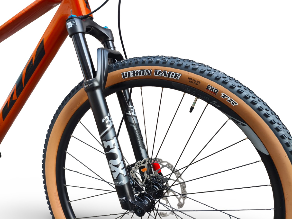 ROWER MTB KTM MYROON ELITE RAMA CARBON M FOX 32 SHIMANO DEORE XT