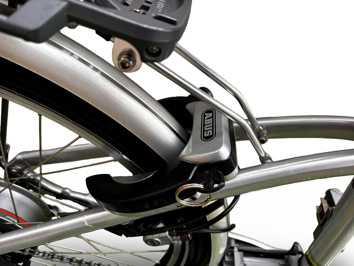 ROWER ELEKTRYCZNY MIEJSKI FLYER RAMA 46CM KOŁA 26" NUVINCI ENVIOLO