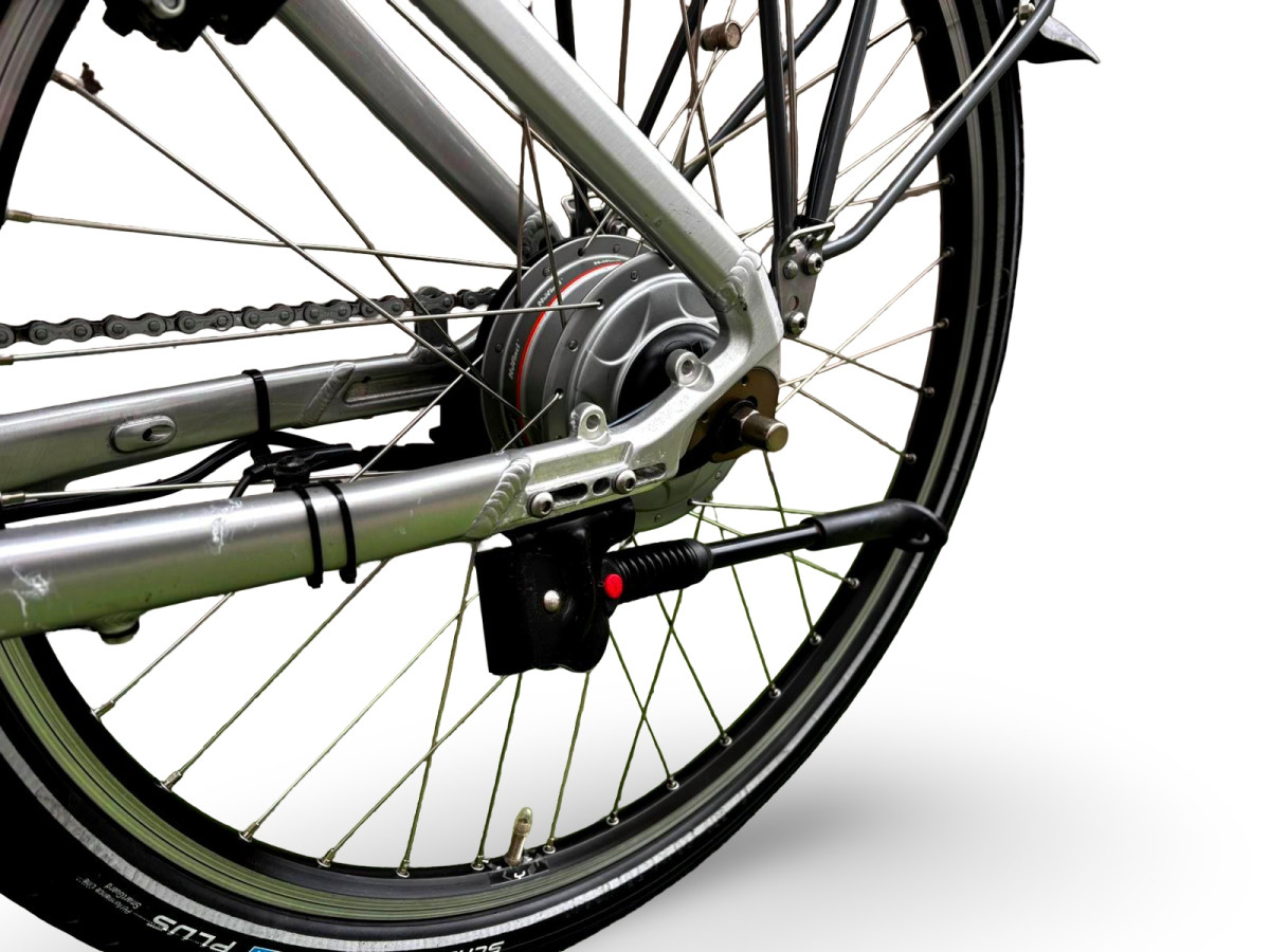 ROWER ELEKTRYCZNY MIEJSKI FLYER RAMA 46CM KOŁA 26" NUVINCI ENVIOLO