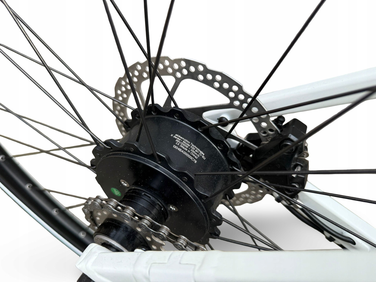 ROWER ELEKTRYCZNY ROSE SNEAK PLUS RAMA 43CM MAHLE X35 LEKKI 14,5KG