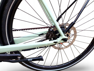 ROWER ELEKTRYCZNY ROSE SNEAK PLUS EQ RAMA 62CM MAHLE X35 PASEK GATES 14KG