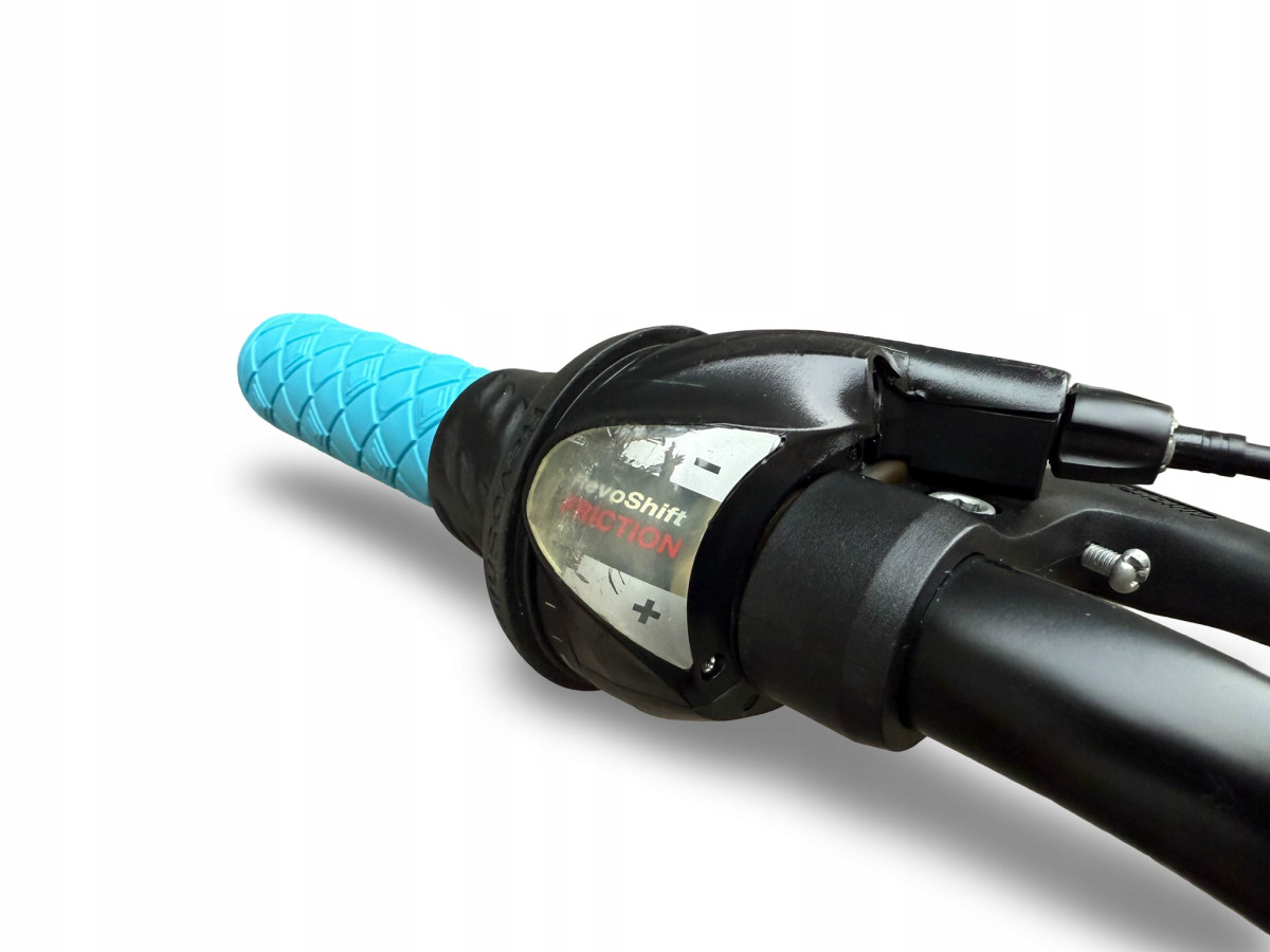 ROWER KROSS LEA JR 1.0 KOŁA 24" SHIMANO TOURNEY RÓŻOWY AMORTYZACJA