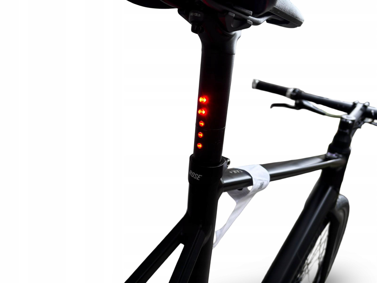 ROWER ELEKTRYCZNY ROSE SNEAK PLUS RAMA 62CM KOŁA 28" MAHLE X35 LEKKI 14KG