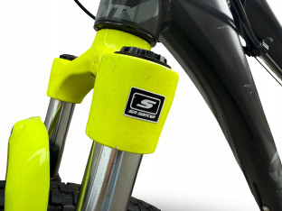 ROWER DIRT STUNT GIANT REVEL STREET 4 SHIMANO SR SUNTOUR V-BRAKE