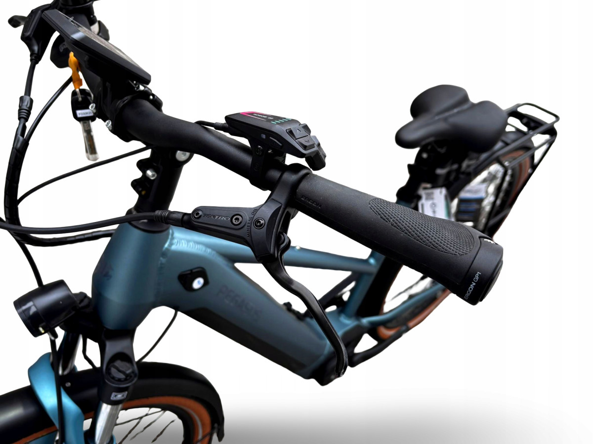 ROWER ELEKTRYCZNY PEGASUS PREMIO EVO 9 RAMA 45CM KOŁA 28" BOSCH SMART 625WH