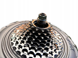 KOŁO ROWEROWE TYLNE 28" POD TARCZĘ KASETA 8B 36H OŚ 10MM SILNIK BIONX 48V