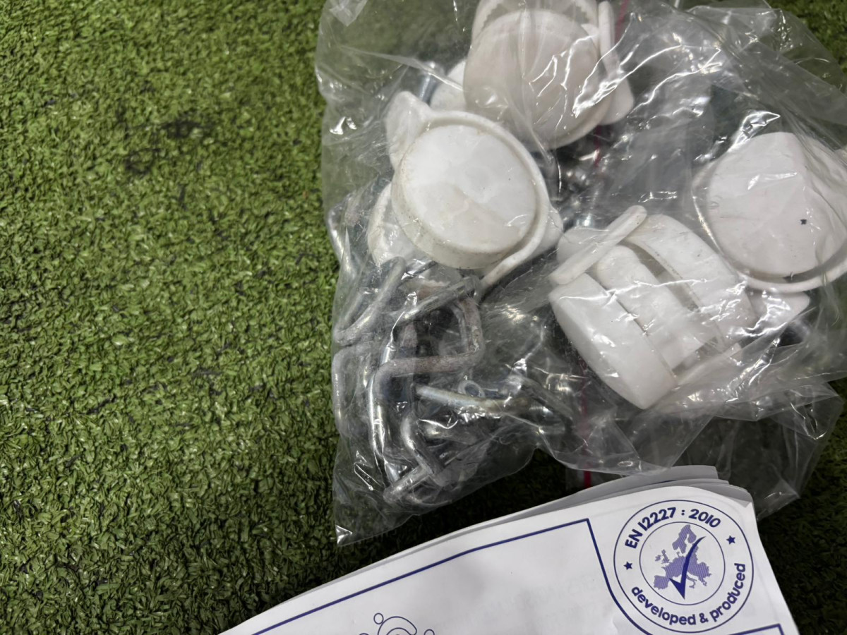 ŁÓŻECZKO DZIECIĘCE ROBA LAUFGITTER BIAŁE Z MATERACEM Z KÓŁKAMI W ZESTAWIE