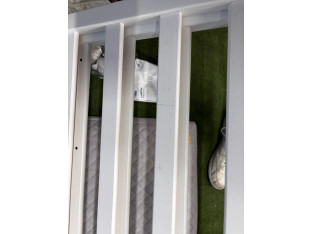 ŁÓŻECZKO DZIECIĘCE ROBA LAUFGITTER BIAŁE Z MATERACEM Z KÓŁKAMI W ZESTAWIE