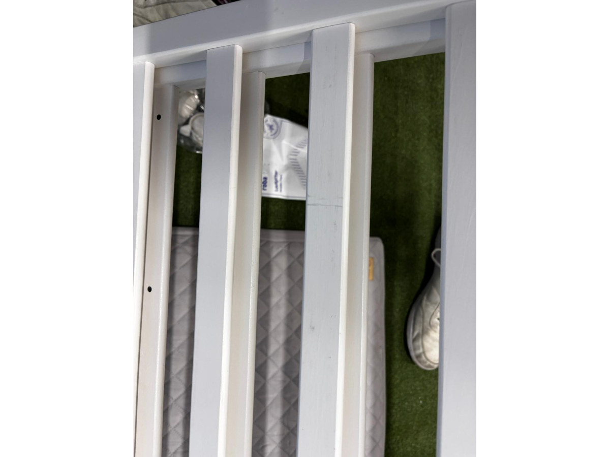 ŁÓŻECZKO DZIECIĘCE ROBA LAUFGITTER BIAŁE Z MATERACEM Z KÓŁKAMI W ZESTAWIE