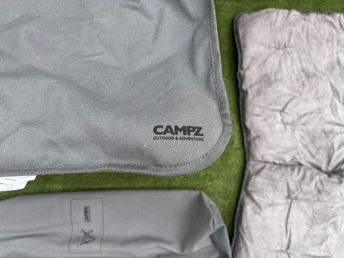 STOŁEK TURYSTYCZNY SKŁADANY CAMPZ Z POKROWCEM SZARY