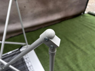 STOLIK TURYSTYCZNY KEMPINGOWY UQUIP ALUMINIOWY 70X70X67CM WAGA 3,5KG