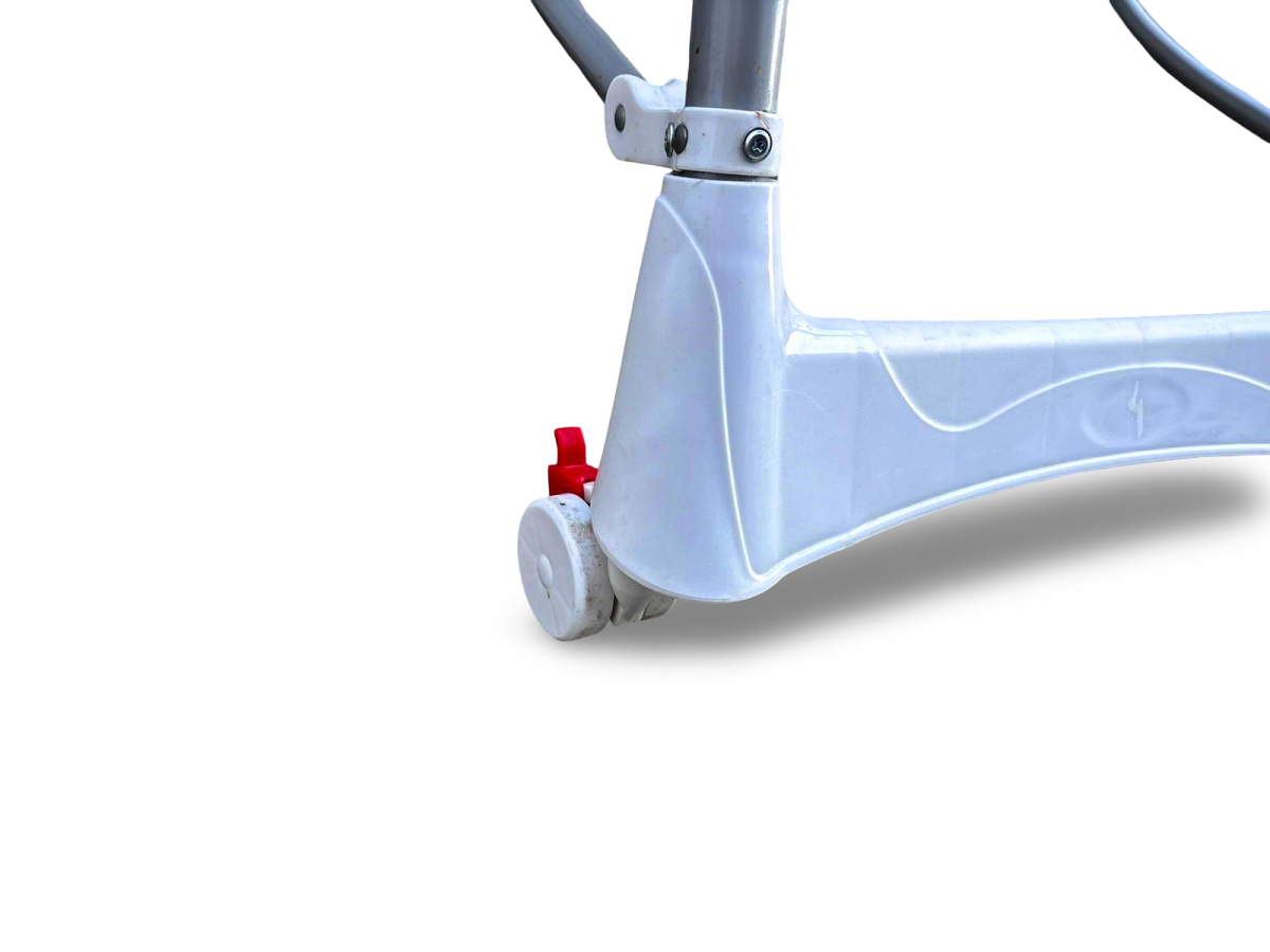 KRZESEŁKO DO KARMIENIA DLA DZIECKA ZE STOLIKIEM UŻYWANE