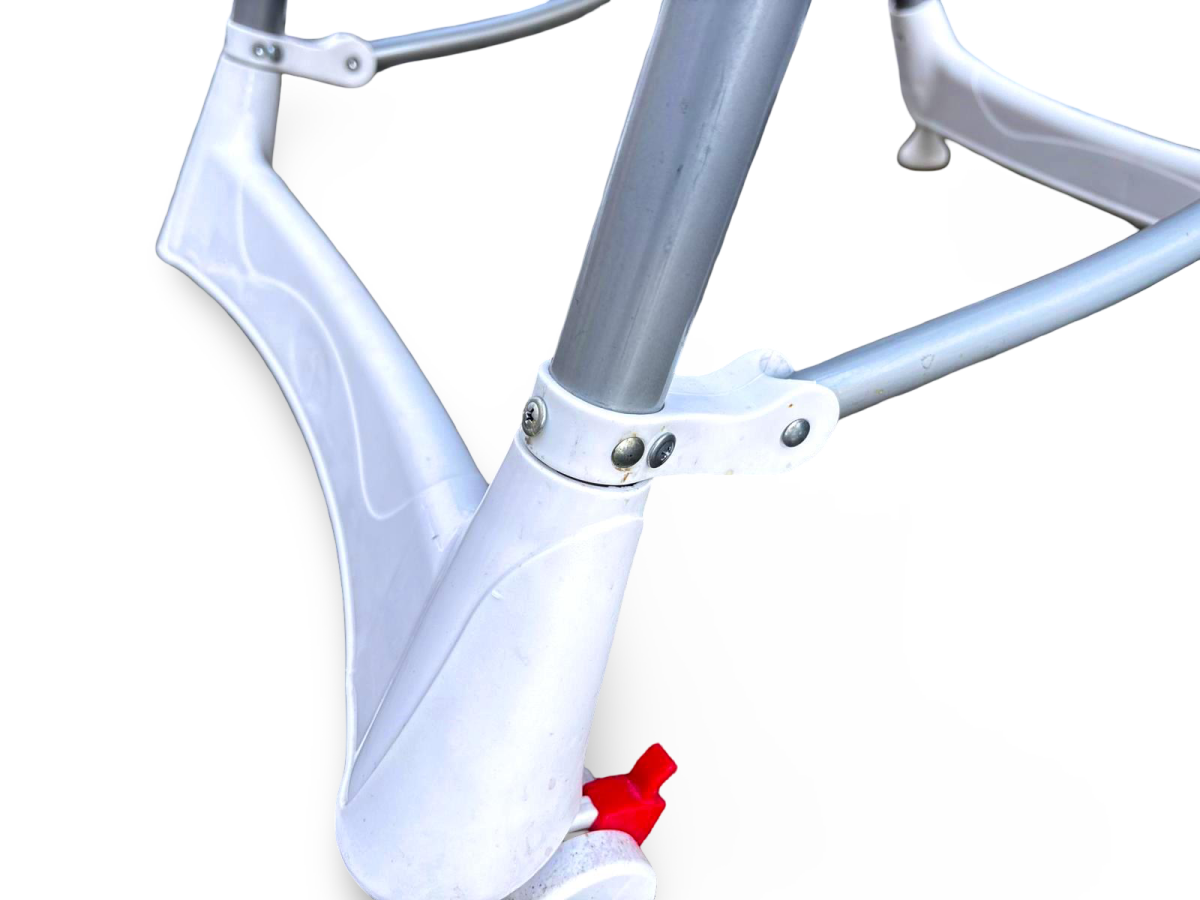 KRZESEŁKO DO KARMIENIA DLA DZIECKA ZE STOLIKIEM UŻYWANE