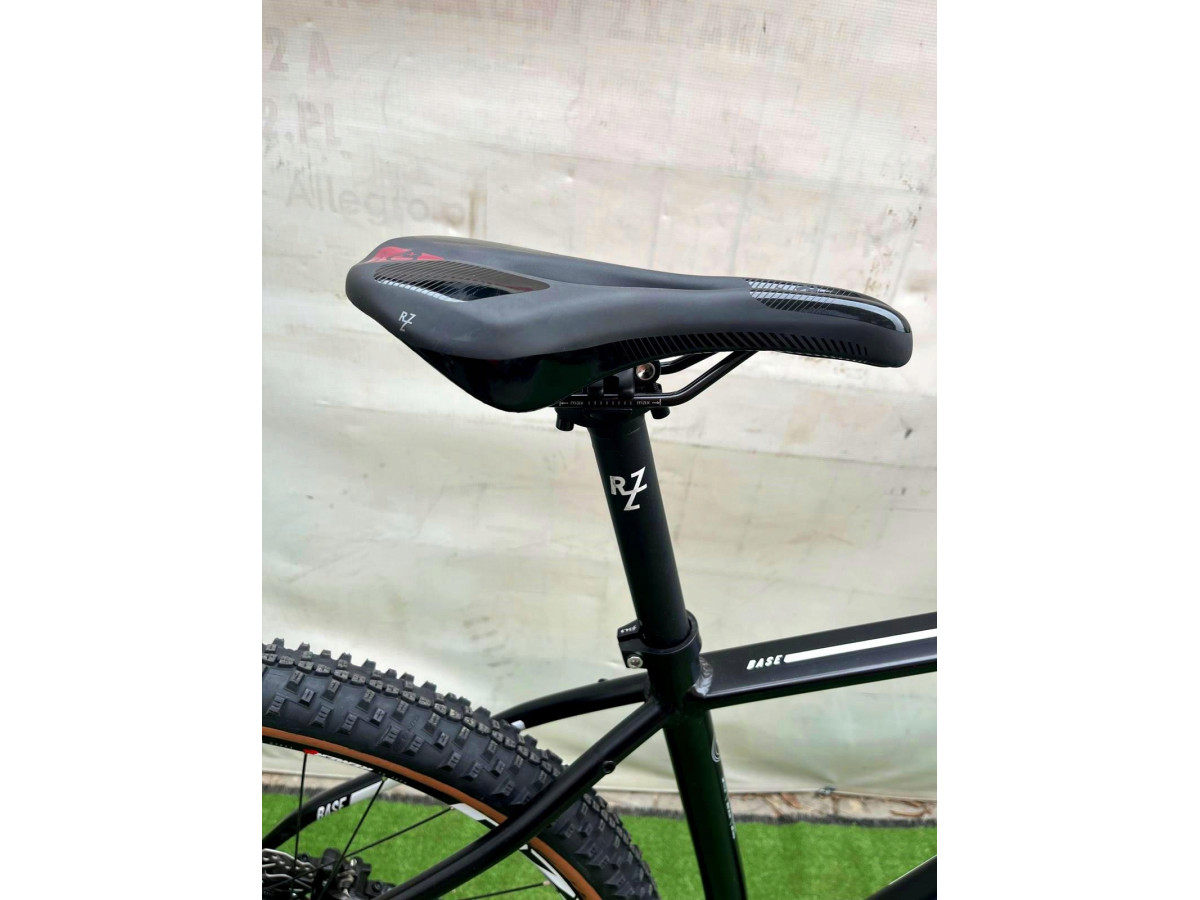 NOWY ROZZO BASE 30 SHIMANO DEORE 12S M6100 KOŁA 29 RAMA L 19" ROCK SHOX