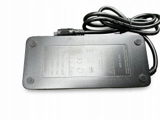 ŁADOWARKA DO AKUMULATORÓW YAMAHA 4 PIN 500WH DO ROWERU ELEKTRYCZNEGO 42V 4A