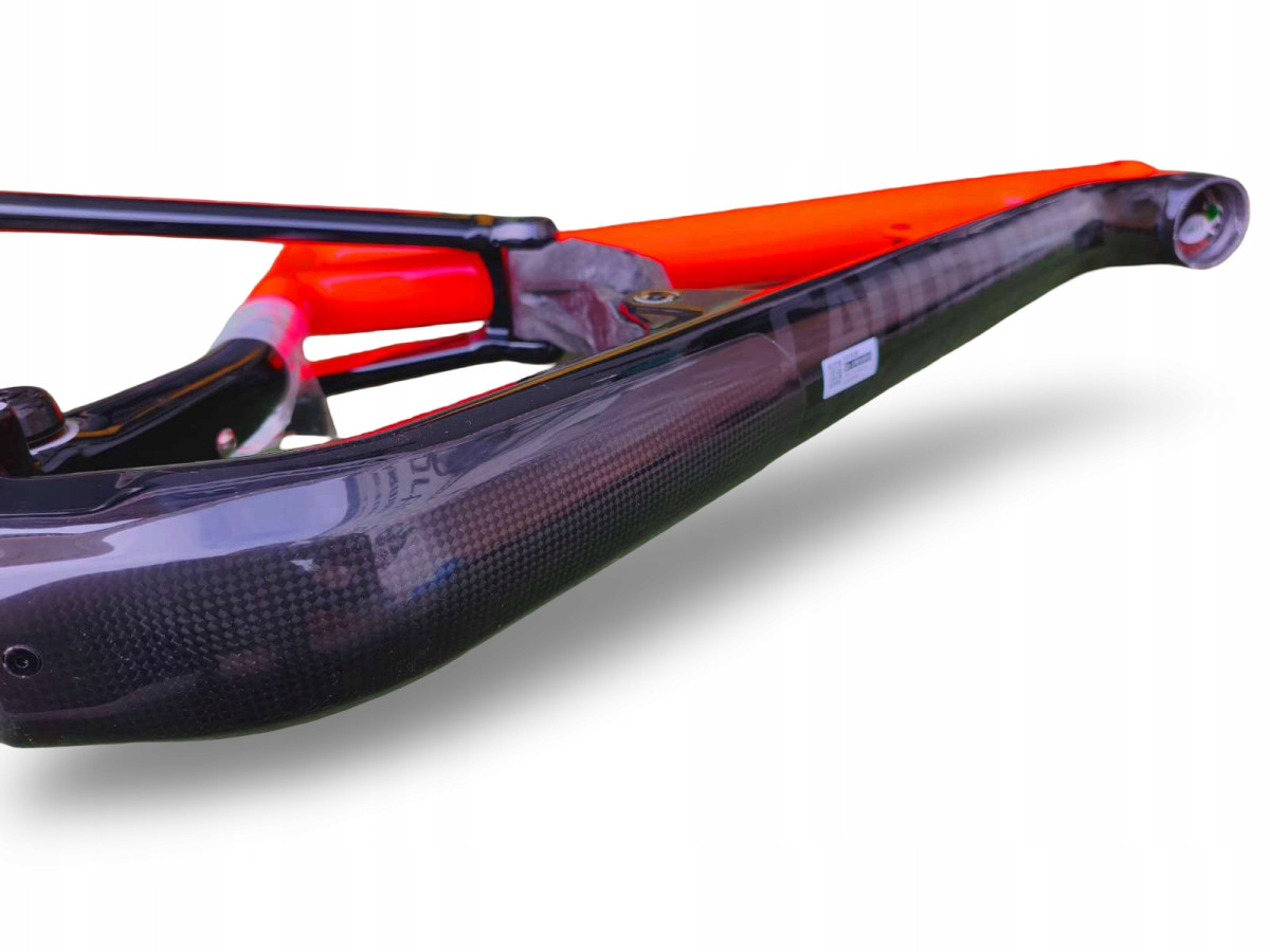 RAMA ROWEROWA FULL CANNONDALE JEKYLL 3 CARBON ROZMIAR M KOŁA 27,5