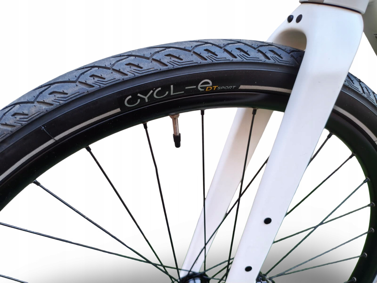 ROWER ELEKTRYCZNY ROSE SNEAK + RAMA 62CM KOŁA 28" MAHLE X35 LEKKI 14KG