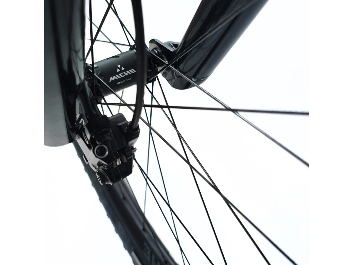 ROWER ELEKTRYCZNY WILIER URTA HYBRID CARBON FAZUA 60NM 430WH RAMA L 48CM